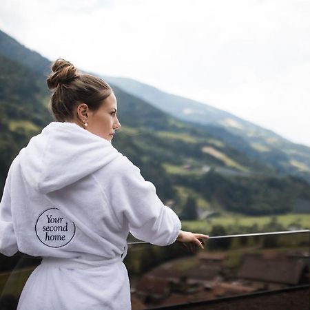 Hotel Chalet Das Alpenschloessel ซัลตูซิโอ ภายนอก รูปภาพ