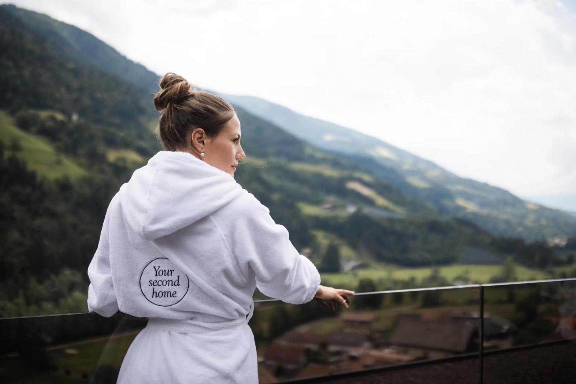 Hotel Chalet Das Alpenschloessel ซัลตูซิโอ ภายนอก รูปภาพ