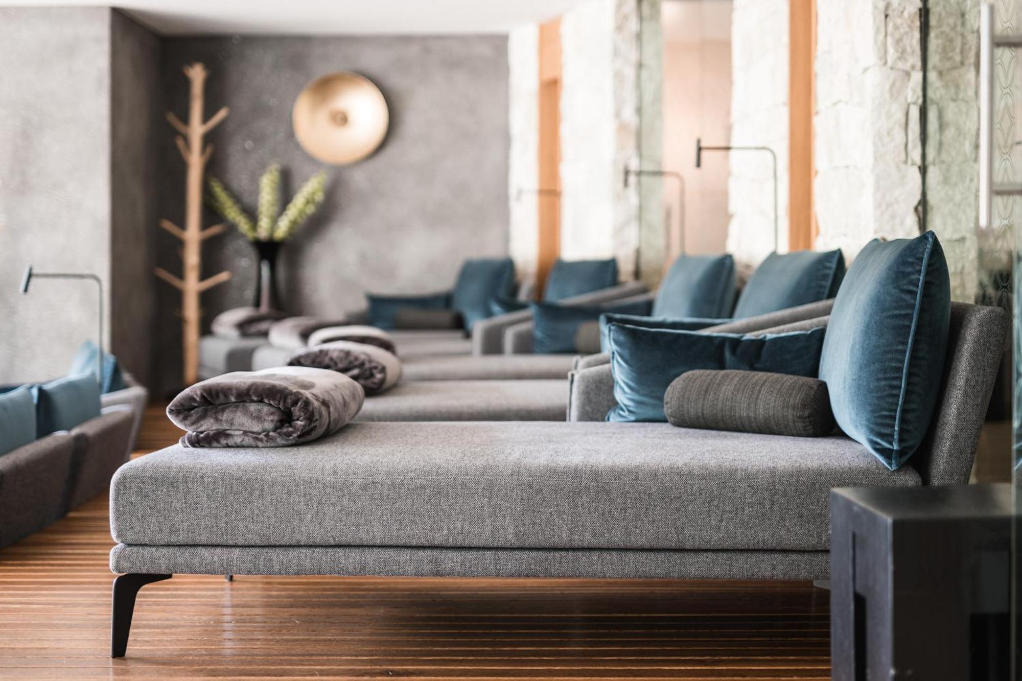 Hotel Chalet Das Alpenschloessel ซัลตูซิโอ ภายนอก รูปภาพ